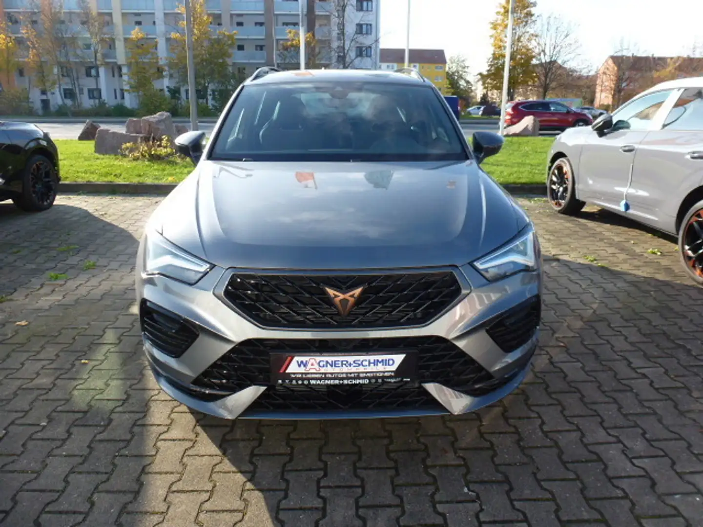 CUPRA Ateca 1.5 TSI DSG + Beats + Panorama Grau - 2