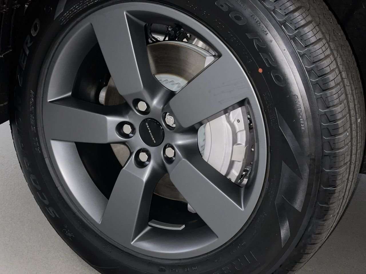 2026 Land Rover Defender 110 S Air Suspension Pack | 20 Wheels / thumb 18
