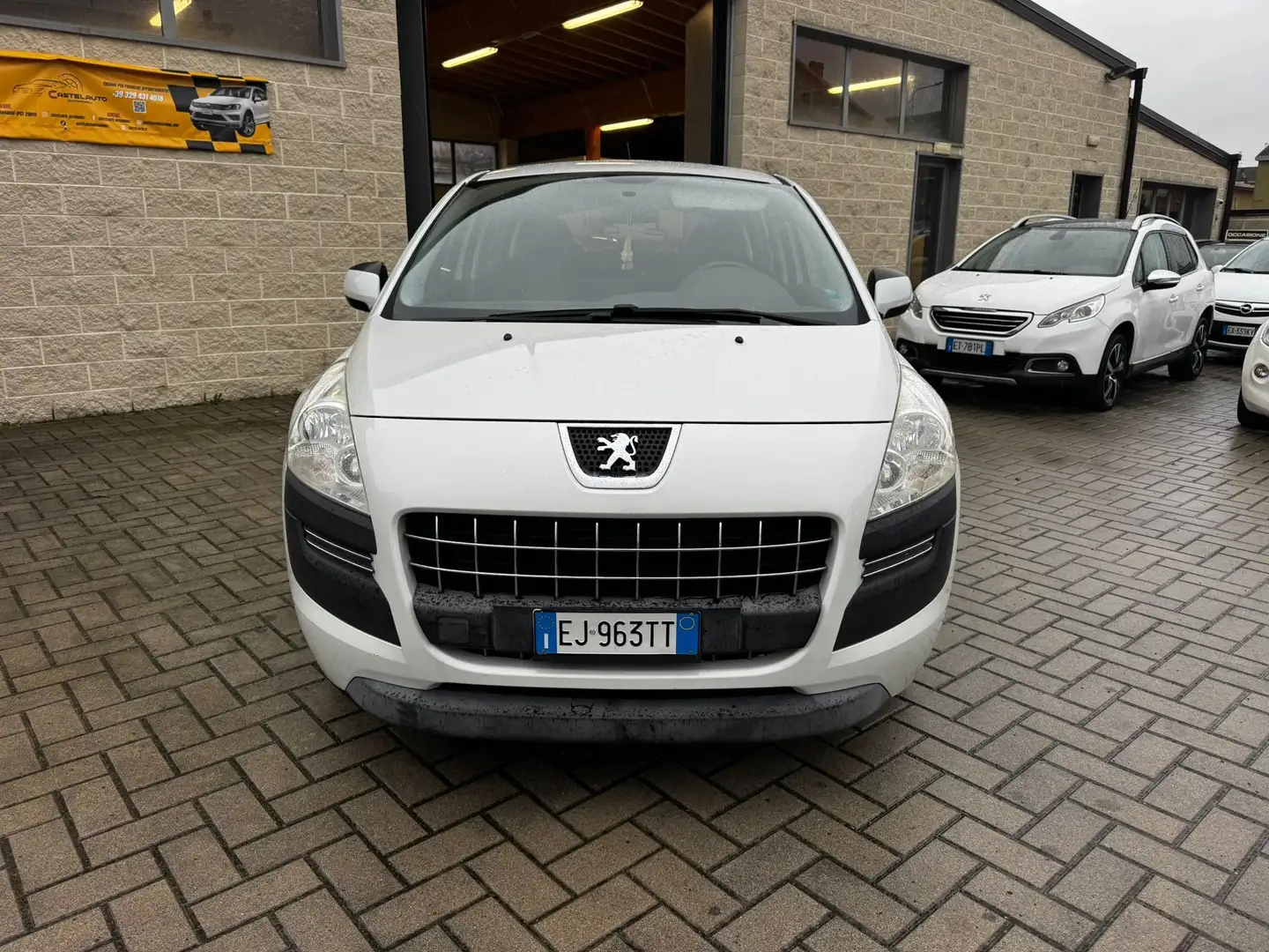 Peugeot 3008 3008 1.6 vti 16v Active (tecno) Weiß - 1