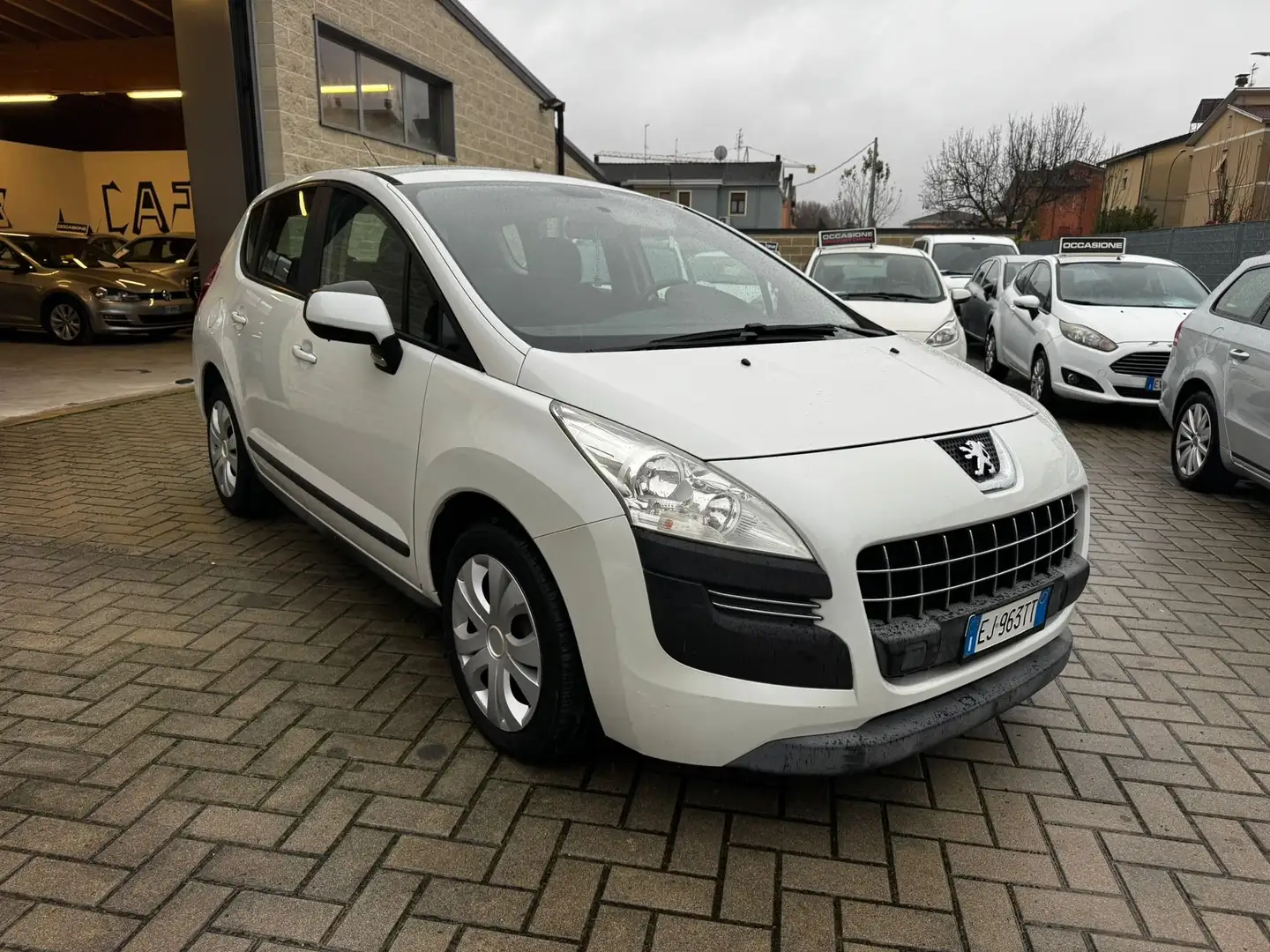 Peugeot 3008 3008 1.6 vti 16v Active (tecno) Weiß - 2