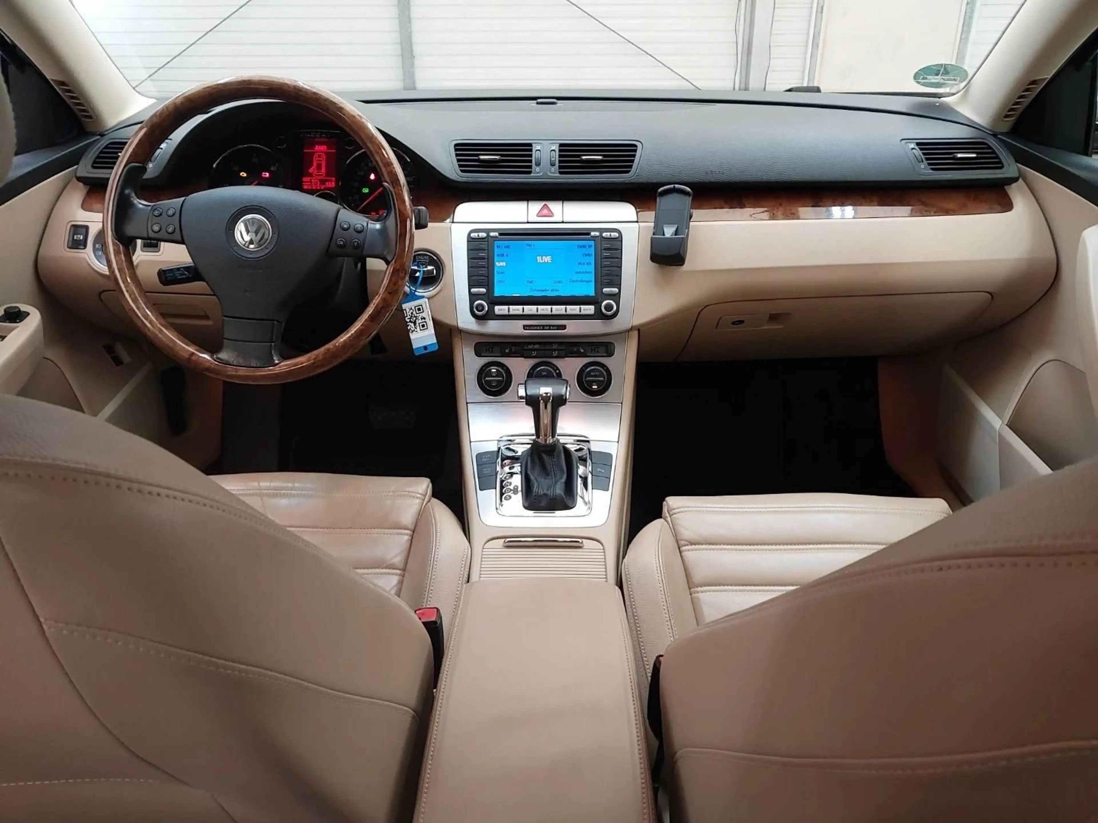 Volkswagen Passat Variant 2,0 TDI DSG Highline Standheizung — photo 8