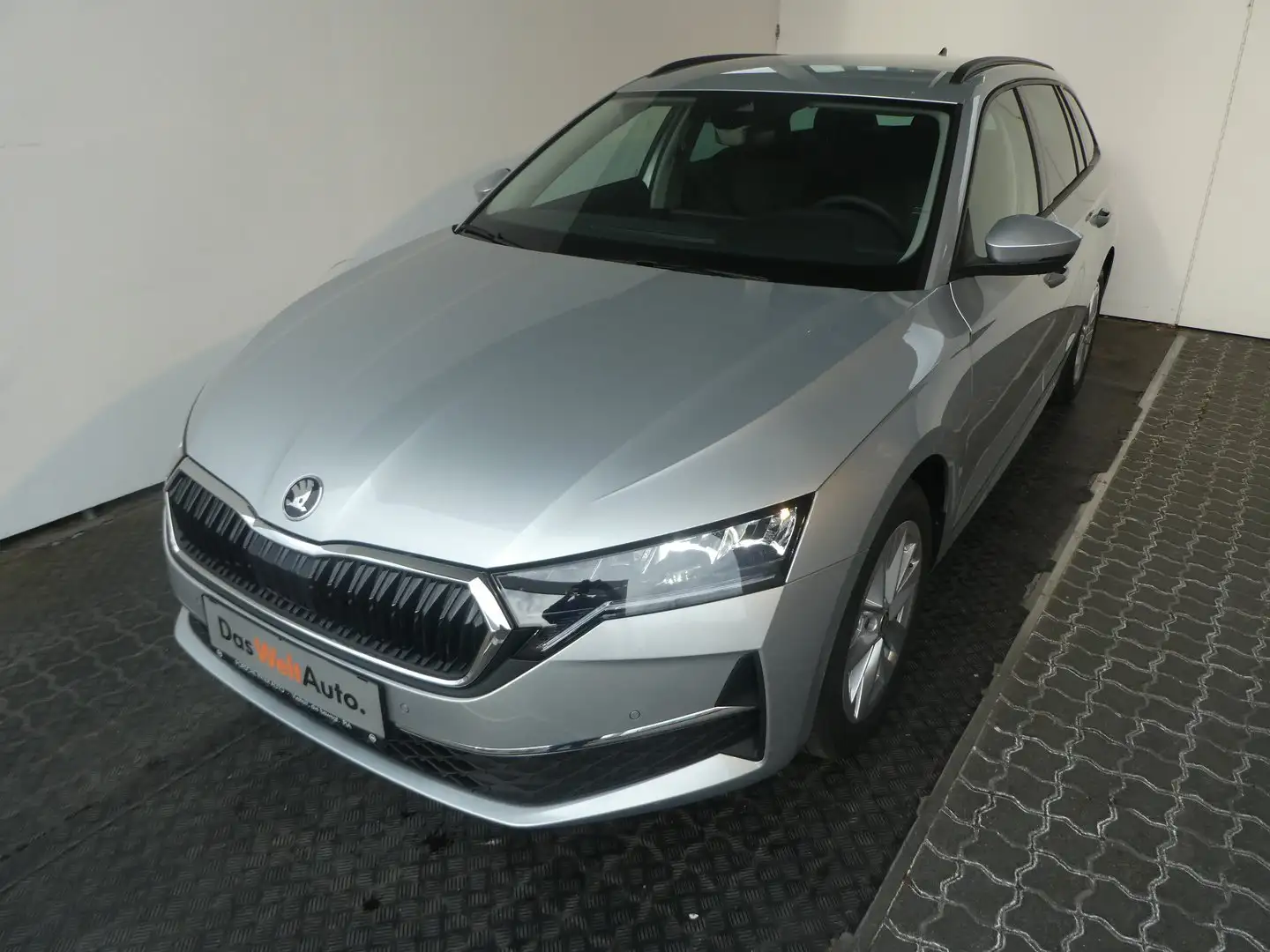 Skoda Octavia Selection TDI DSG Silber - 1