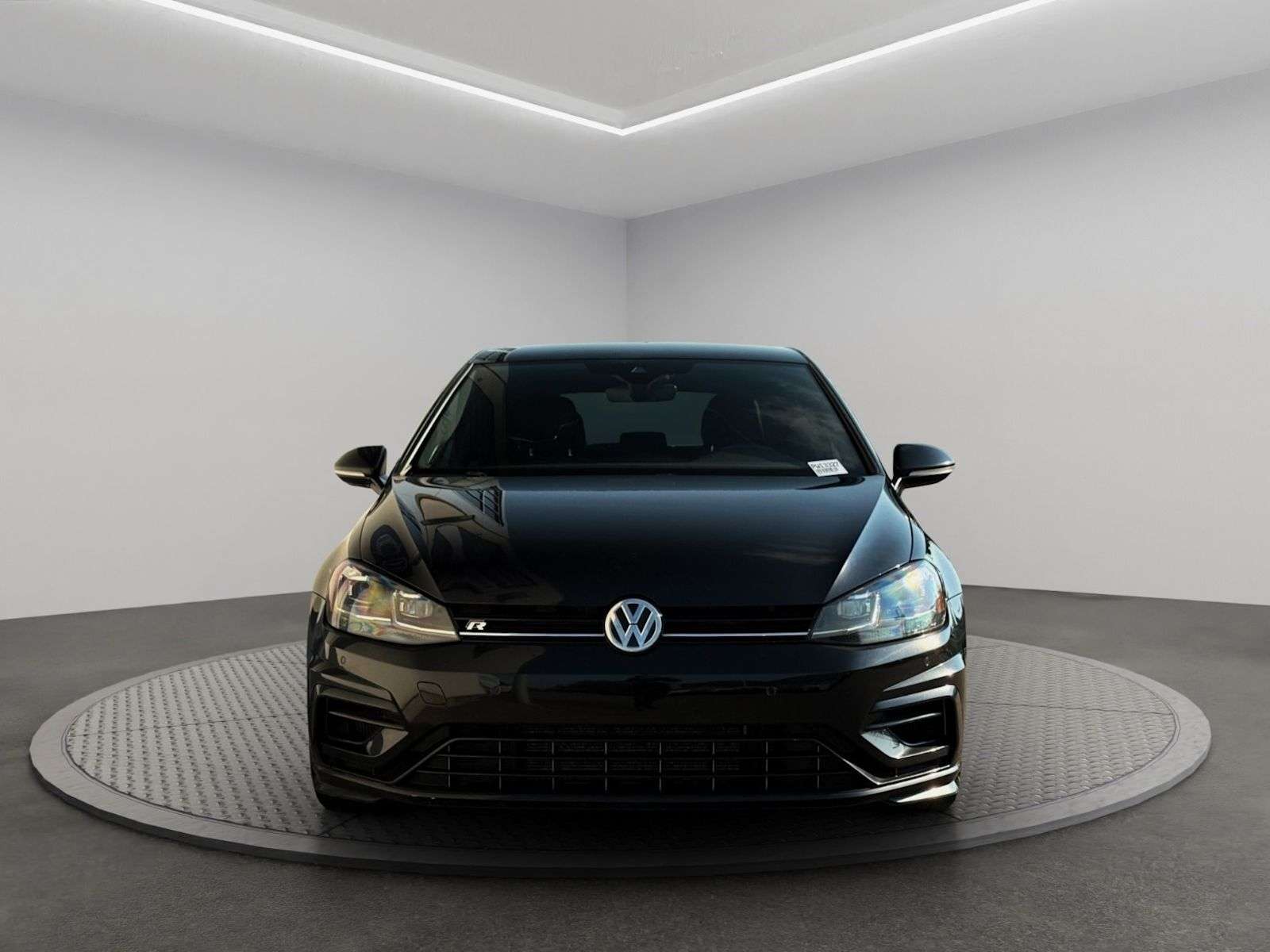 2018 Volkswagen Golf GOLF R | DSG — снимка 1