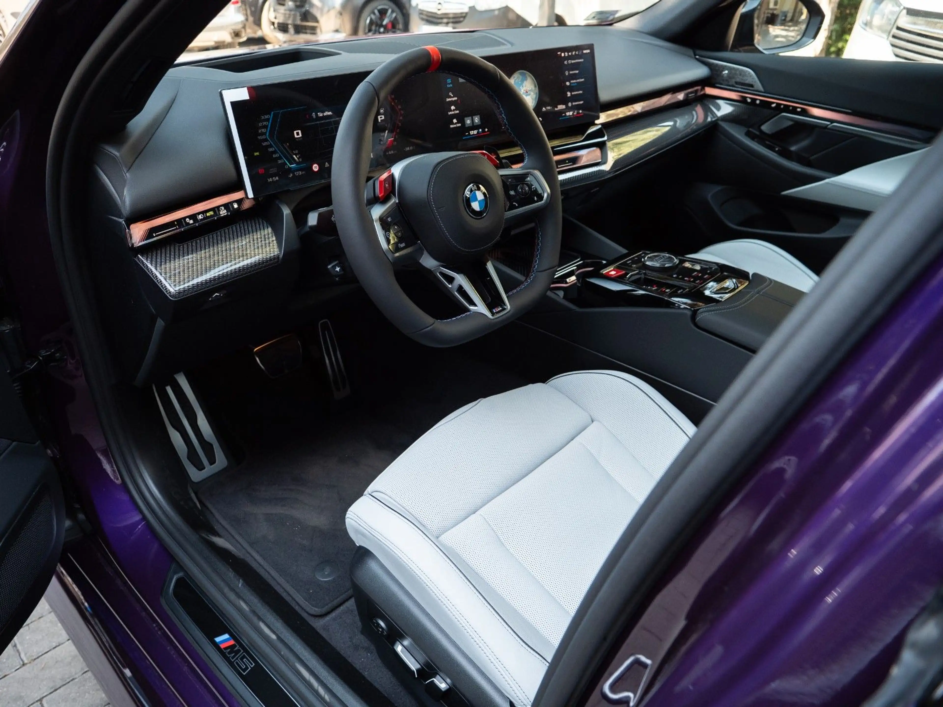 BMW M5 Touring.INDIVIDUAL.DR.ASS.PLUS.PANO.4ZONEN — photo 15