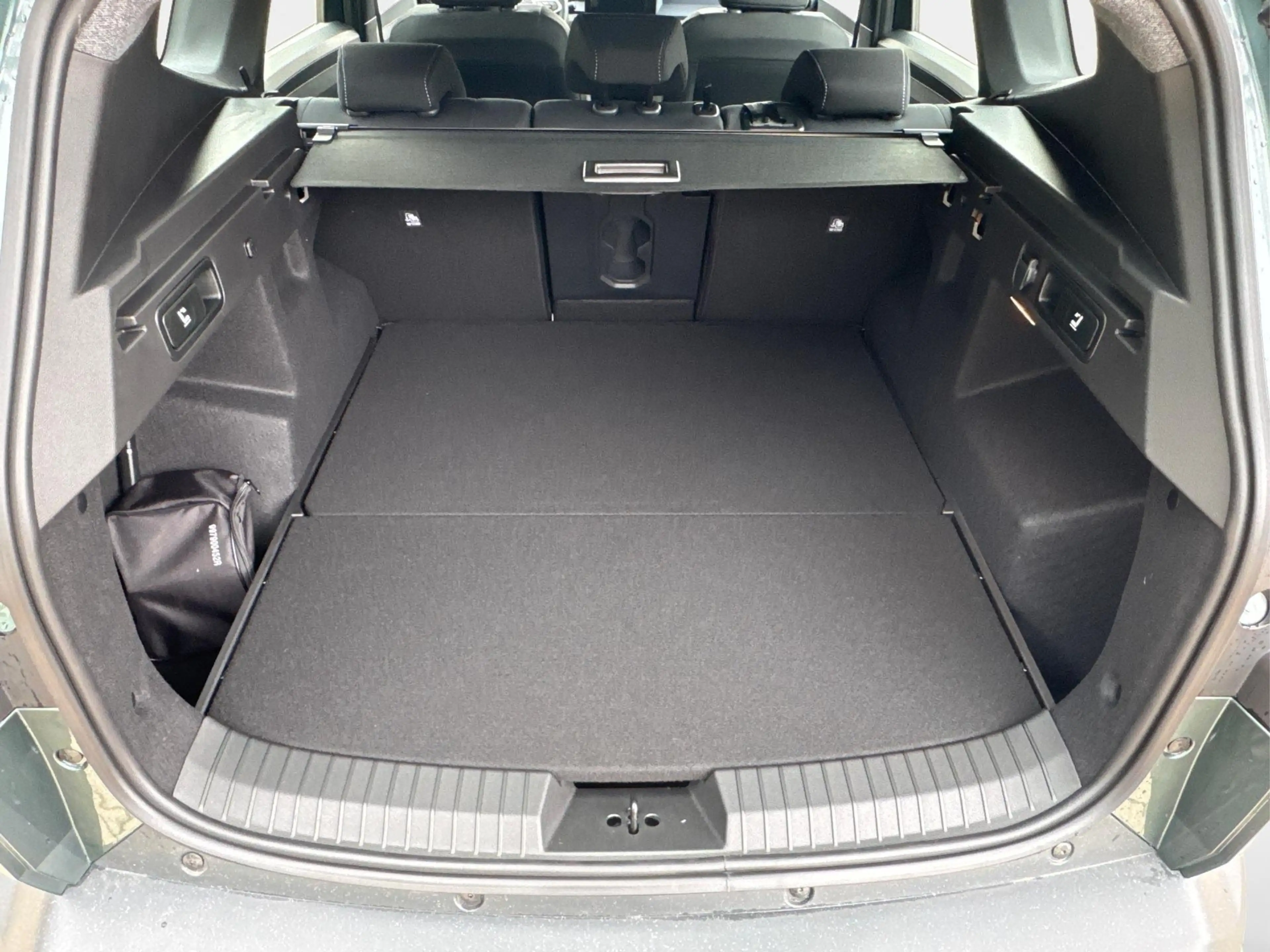 Dacia Bigster Expression SHZ+KLIMA+PDC+KAMERA+LED+17" ALU Hyb... — photo 10