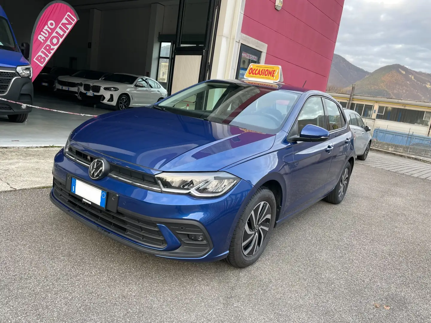 Volkswagen Polo 1.0 TSI DSG Life Blau - 1