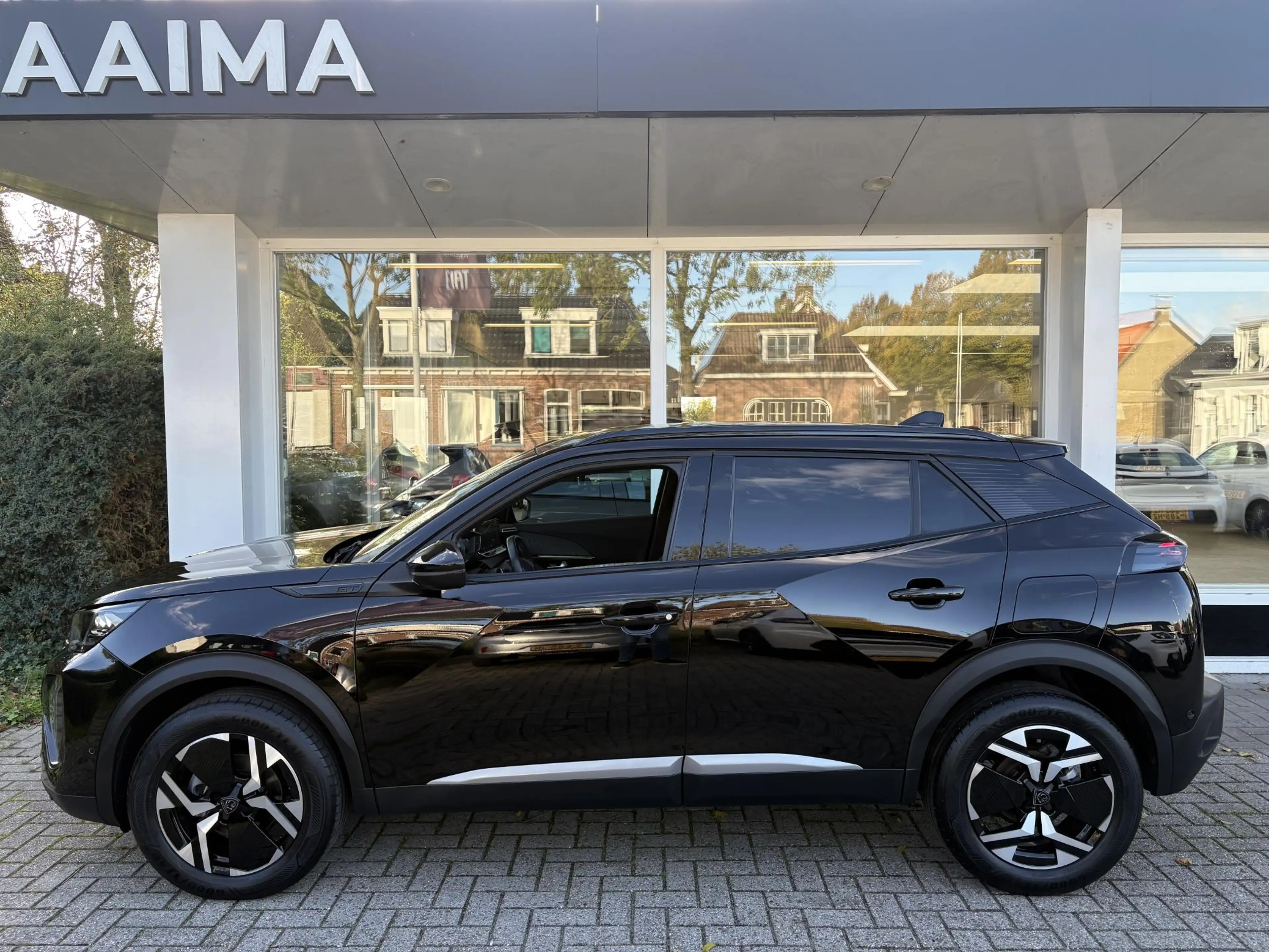 Peugeot 2008 1.2T 130pk Automaat 130 GT | Stoelmassage | 360gr — photo 3