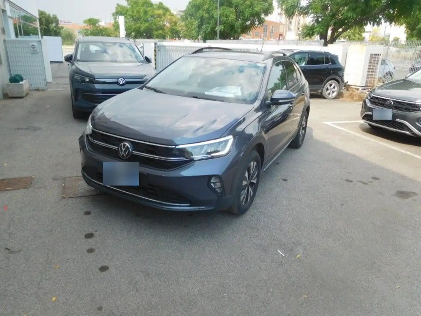 Volkswagen Taigo 1.0 TSI ACC LED PDC IQ.Drive Carplay ACC LED PDC Grau - 1