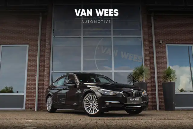 BMW 316 3-serie 316i Executive | Luxury Line | Sportstuur