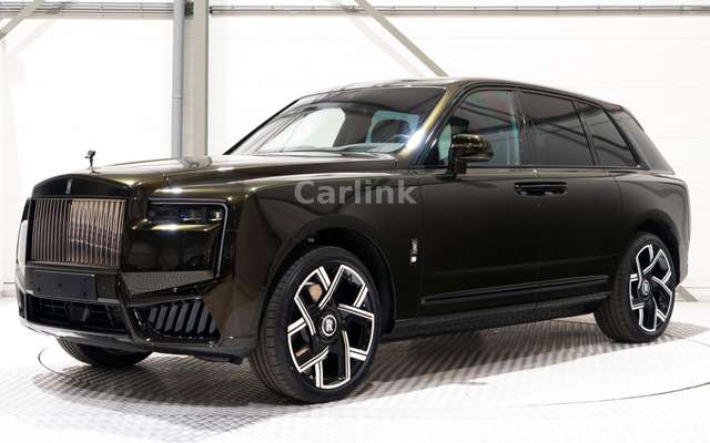 Imagine Rolls-Royce Cullinan Series II BLACK BADGE - OLIVIN GREEN -