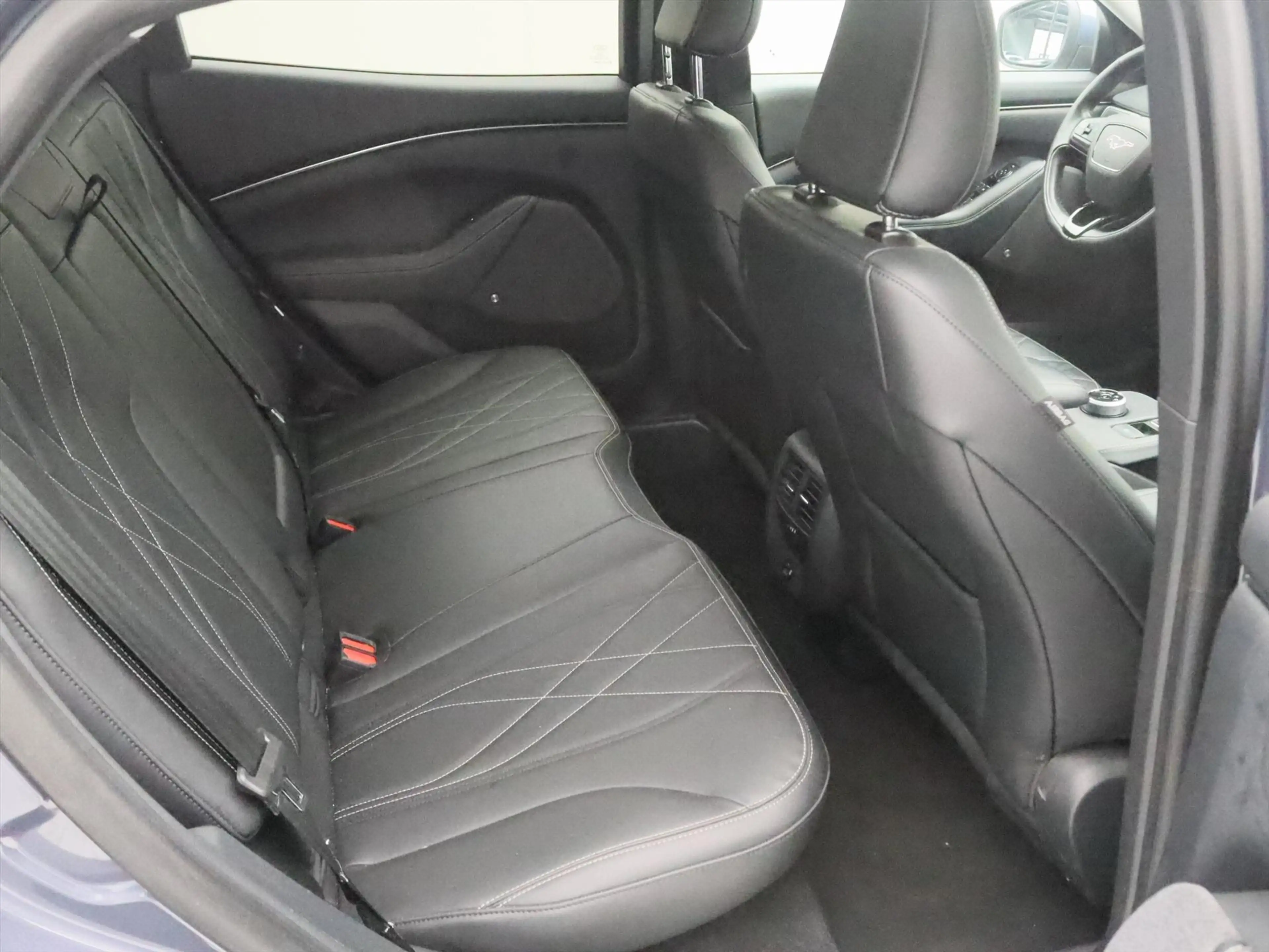 Ford Mustang Mach-E 75 kWh RWD 258PK 96% SoH [ TREKHAAK+TECHNOLOGY PAC — photo 14