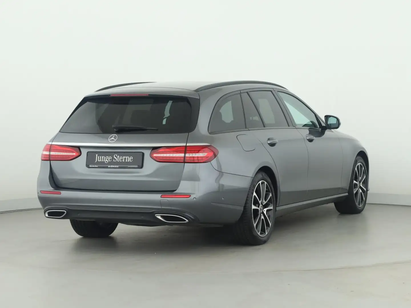 Mercedes-Benz E 300 d 4M T *AHK*Pano*Navi*Memory*Multibeam*PTS Grau - 2