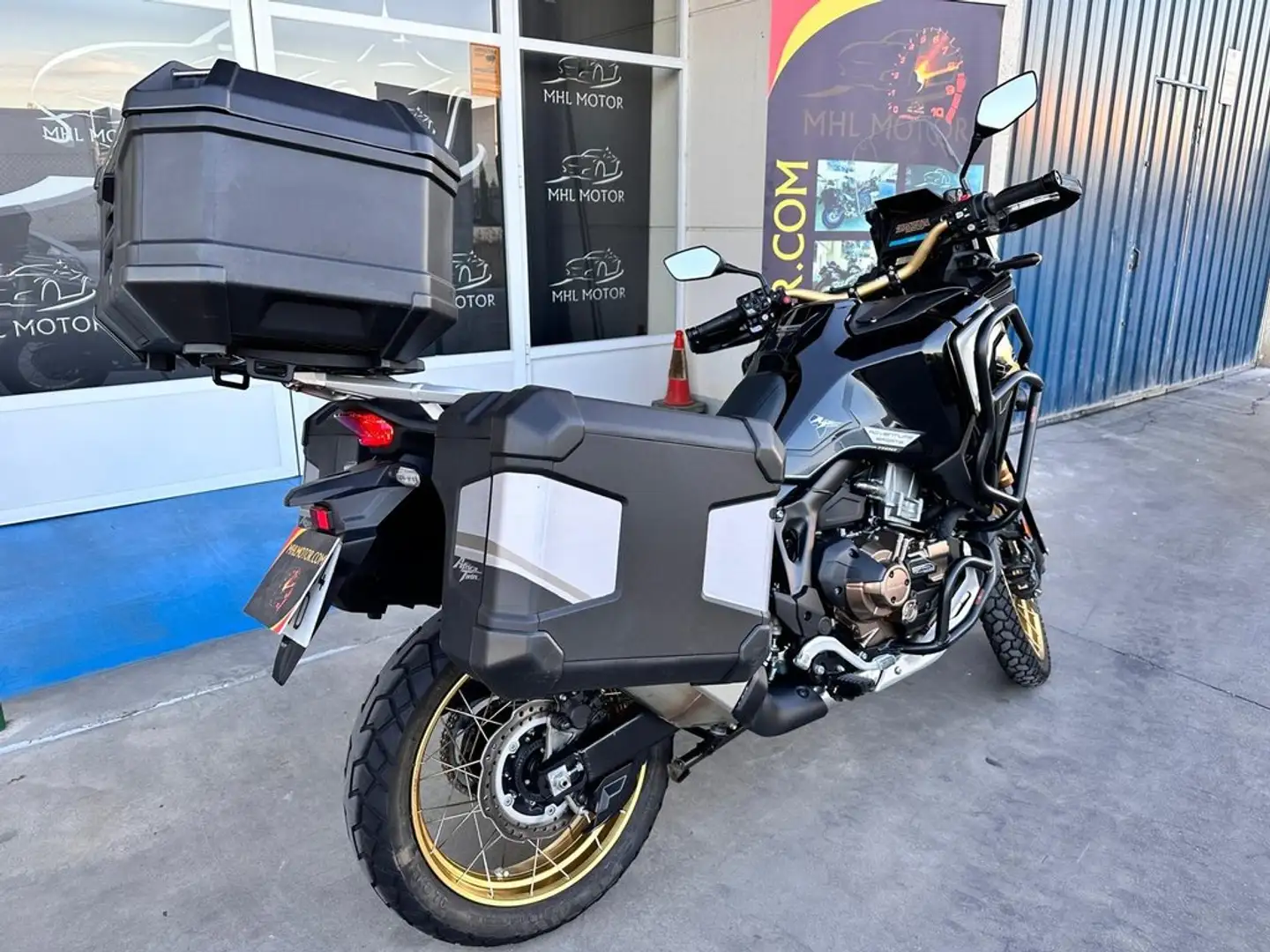 Honda 1100 Adventure sports DCT Negro - 2