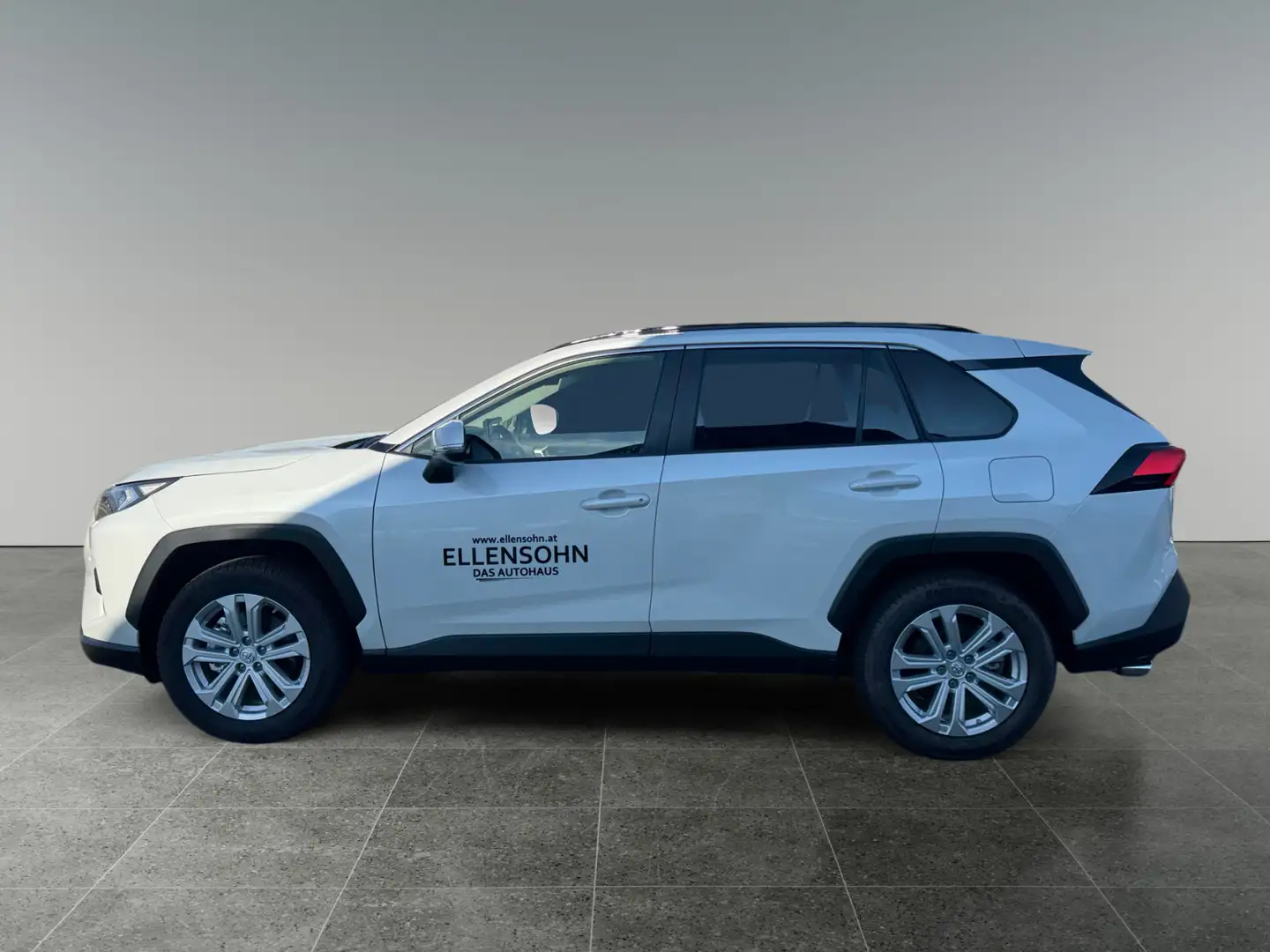 Toyota RAV 4 RAV4 Active Drive 2,5, 222 PS 4x4 Hybrid Weiß - 2
