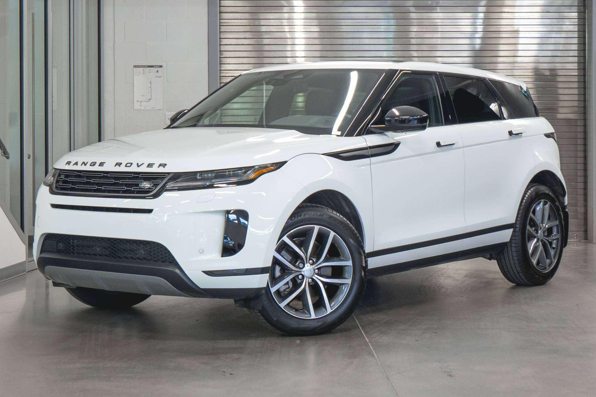 2026 Land Rover Range Rover Evoque P250 S *OPTION DE LOCATION DISPONIBLE!*