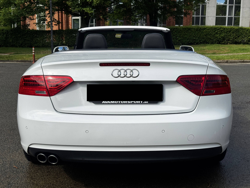 Audi A5 A5 Cabriolet 2.0 TDi 2.0 TDi RARE EN S LINE SIEGES CHAUFFANTS JA 18 S LINE FACELIFT 2012 — photo 3