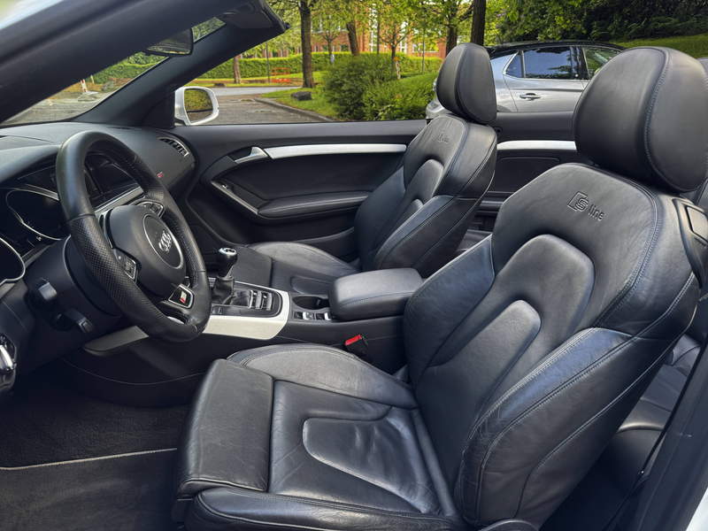 Audi A5 A5 Cabriolet 2.0 TDi 2.0 TDi RARE EN S LINE SIEGES CHAUFFANTS JA 18 S LINE FACELIFT 2012 — photo 7