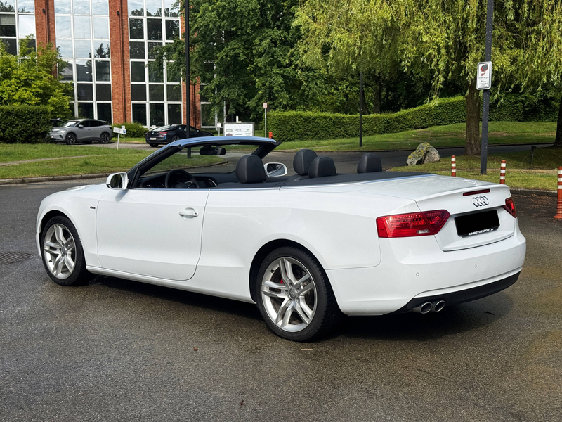 Audi A5 A5 Cabriolet 2.0 TDi 2.0 TDi RARE EN S LINE SIEGES CHAUFFANTS JA 18 S LINE FACELIFT 2012 — photo 2
