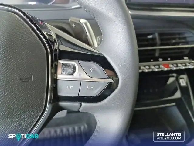 Peugeot 2008 view 15