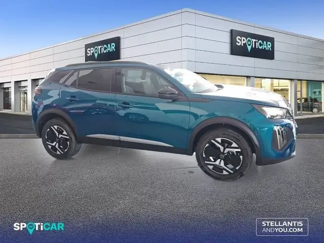 Peugeot 2008 view 4