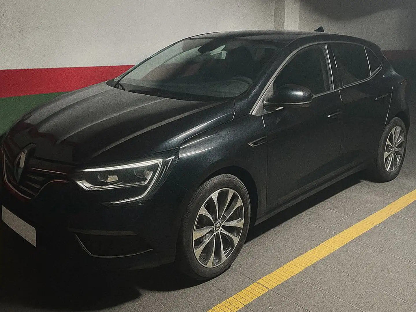 Renault Megane Mégane 1.2 TCe Energy Zen 97kW (4.75) Zen Negro - 2