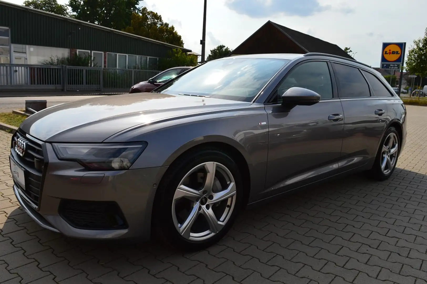 Audi A6 Avant 245 TDI quattro S tronic sport, Navi, Einpar Silber - 1