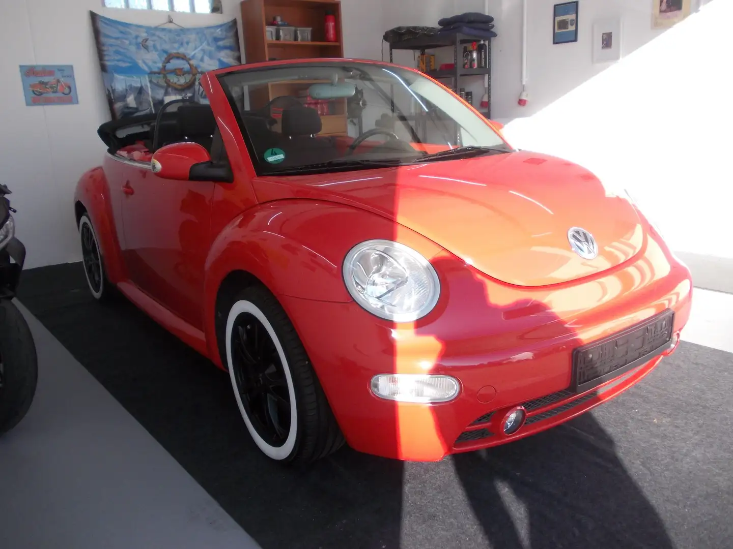 Volkswagen New Beetle 1.6 Highline Cabrio, Klima, 2X Sitzheizung Orange - 2