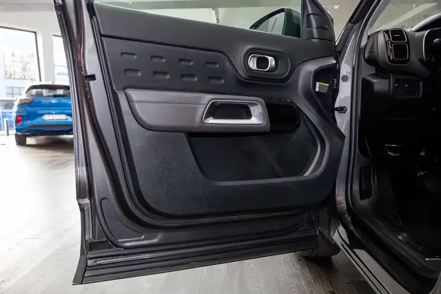 Citroen C5 Aircross view 22