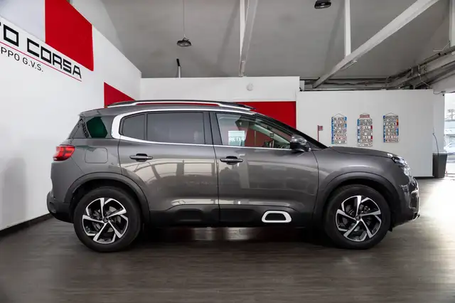 Citroen C5 Aircross view 6