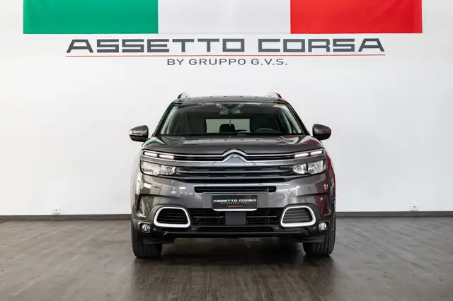 Citroen C5 Aircross view 2
