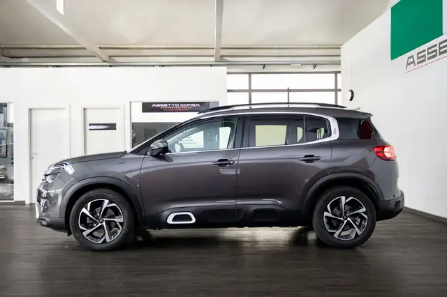 Citroen C5 Aircross view 5