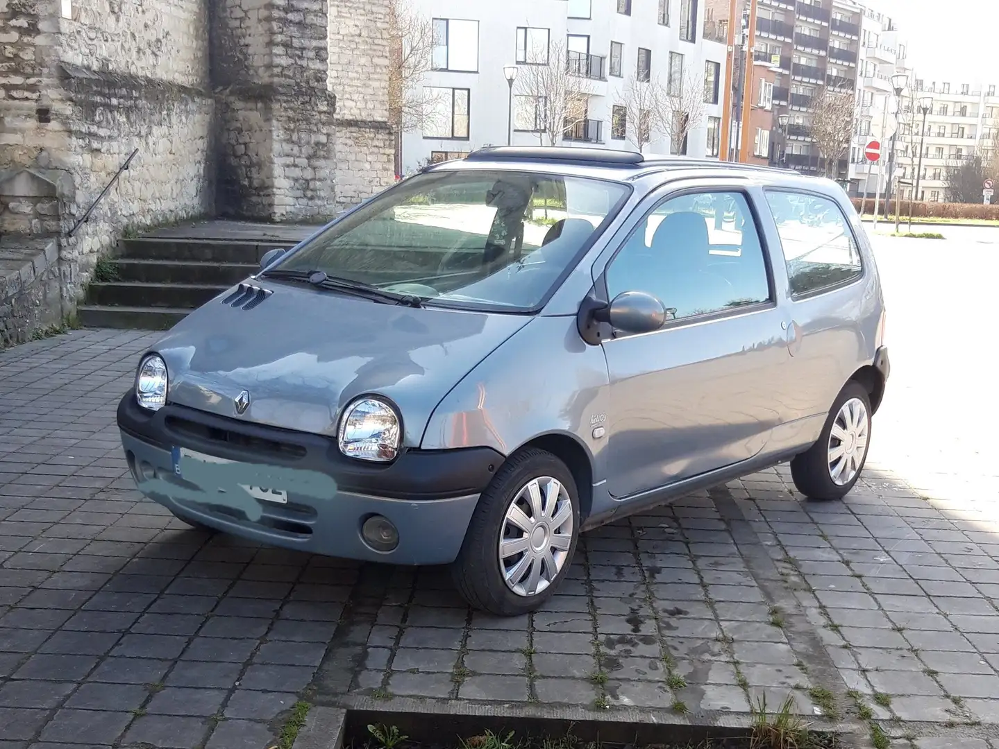 Renault Twingo 1.2i Authentique Gri - 1
