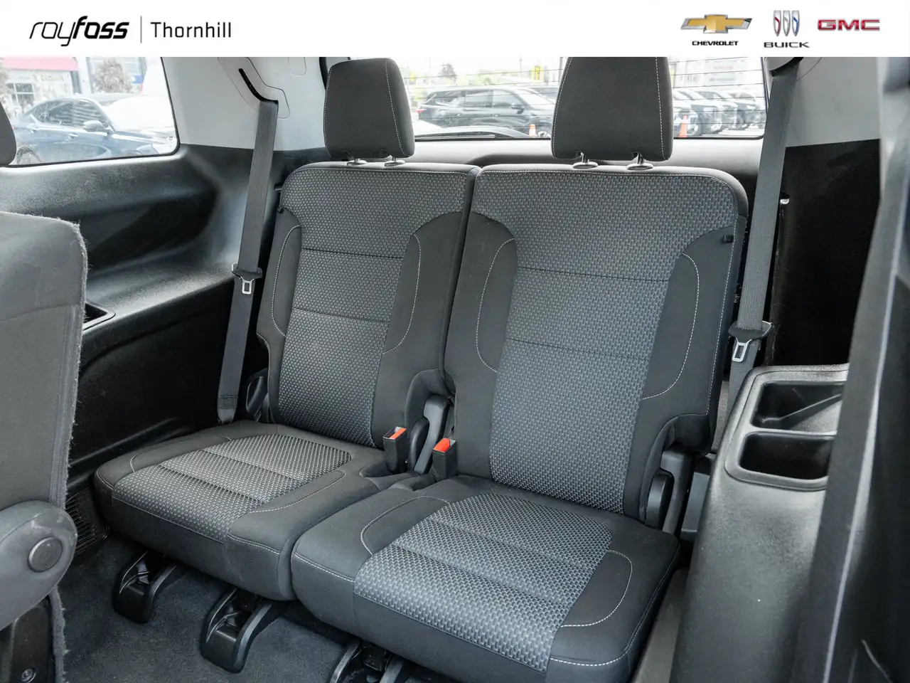 GMC Acadia снимка GMC Acadia