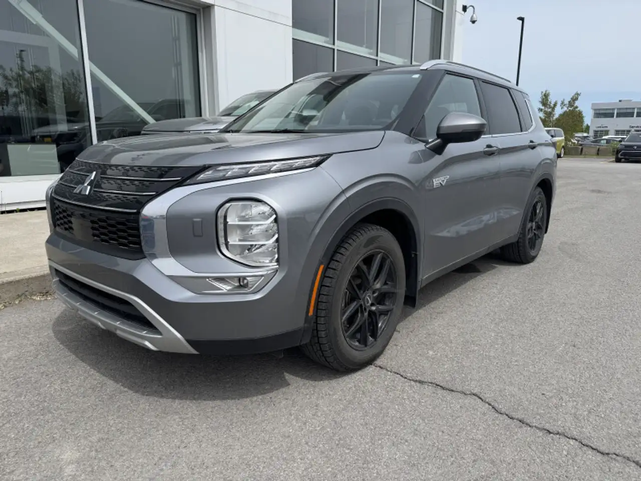 2024 Mitsubishi Outlander