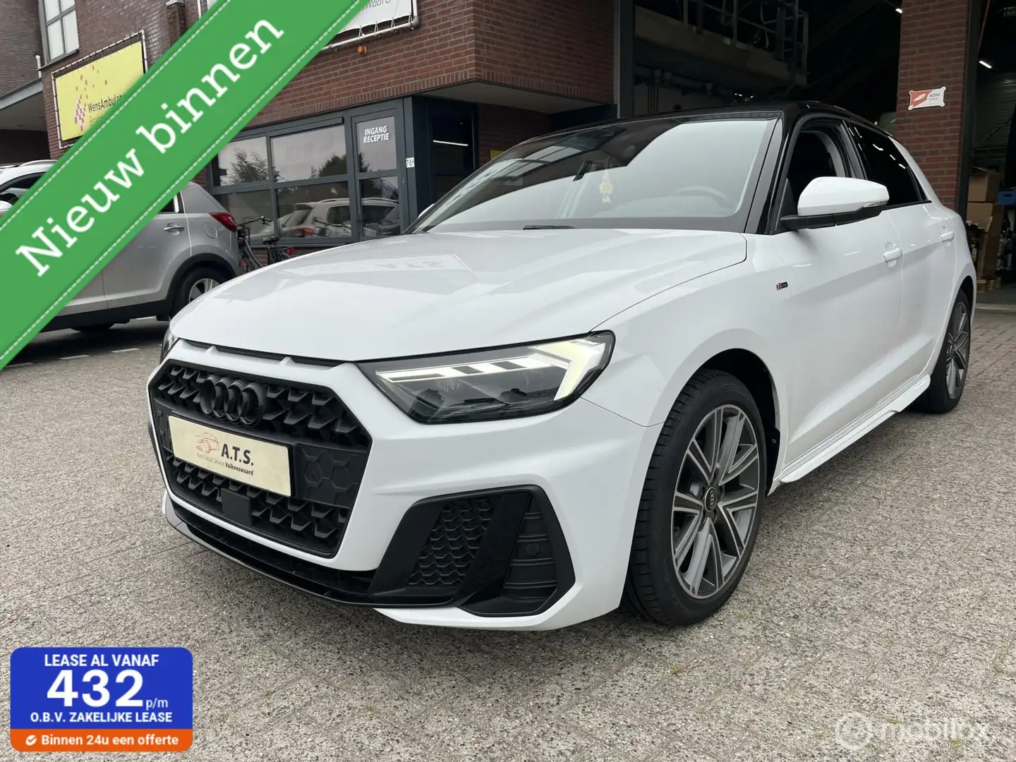 Audi A1 Sportback 30 TFSI 110PK S-LINE LED*CARPLAY*NAVI*PD Wit - 1