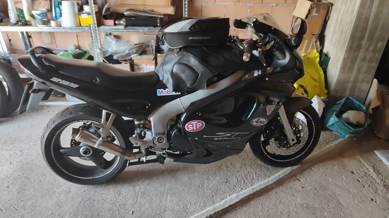 Triumph Sprint ST