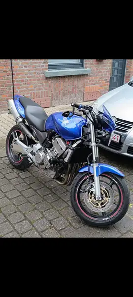 Honda Hornet - foto 2