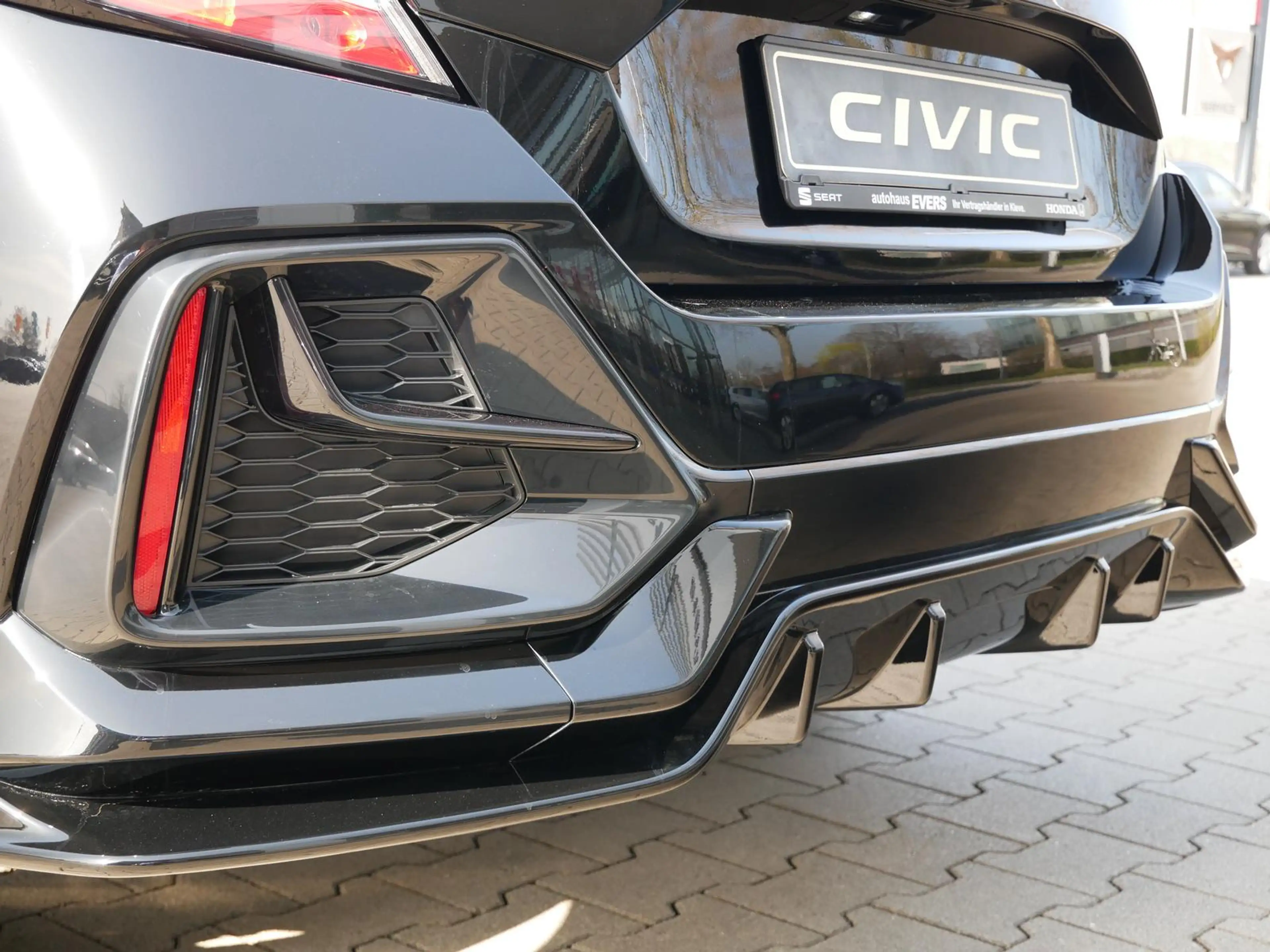 Honda Civic 1.0 Comfort Sport Line Spoilerkit — photo 15