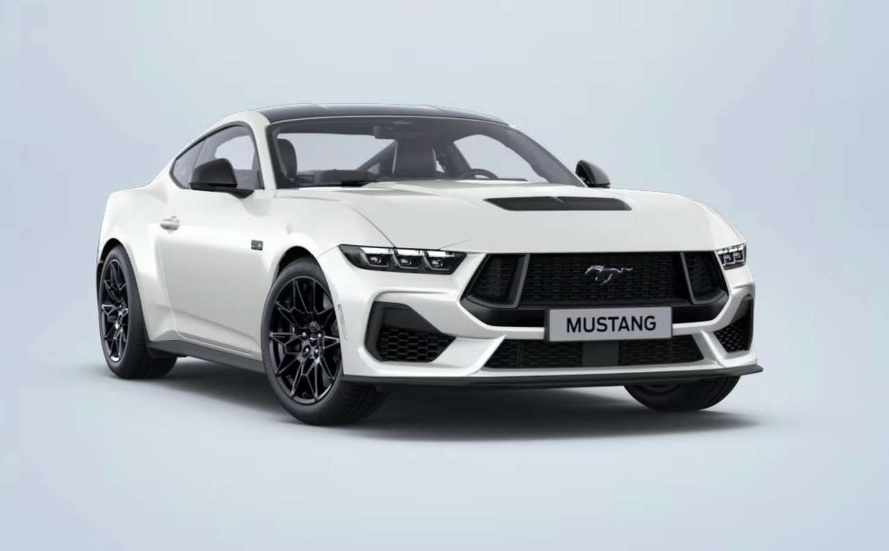 Ford Mustang GT FASTBACK 5.0 V8 446cv A10 - O. WHITE
