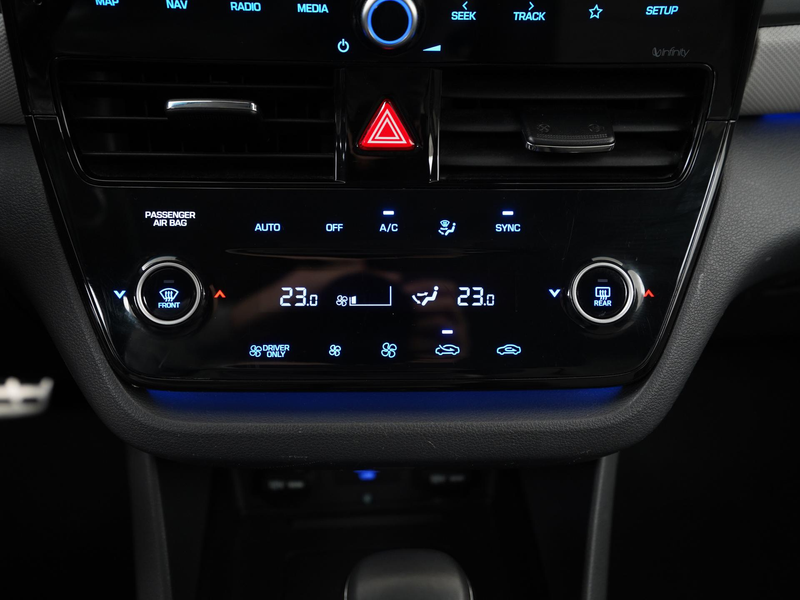 Hyundai IONIQ 1.6 GDi PHEV Premium | Plug-In | Trekhaak | Leder — photo 12