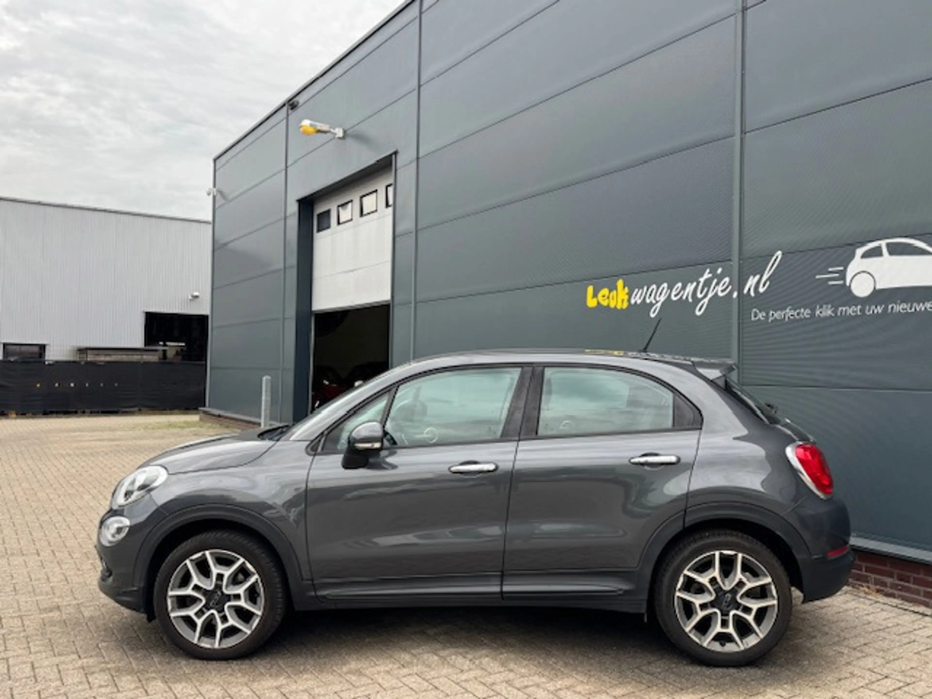 Fiat 500X 1.6 Holiday Ed. *carplay *navi *climate *cruise — photo 6