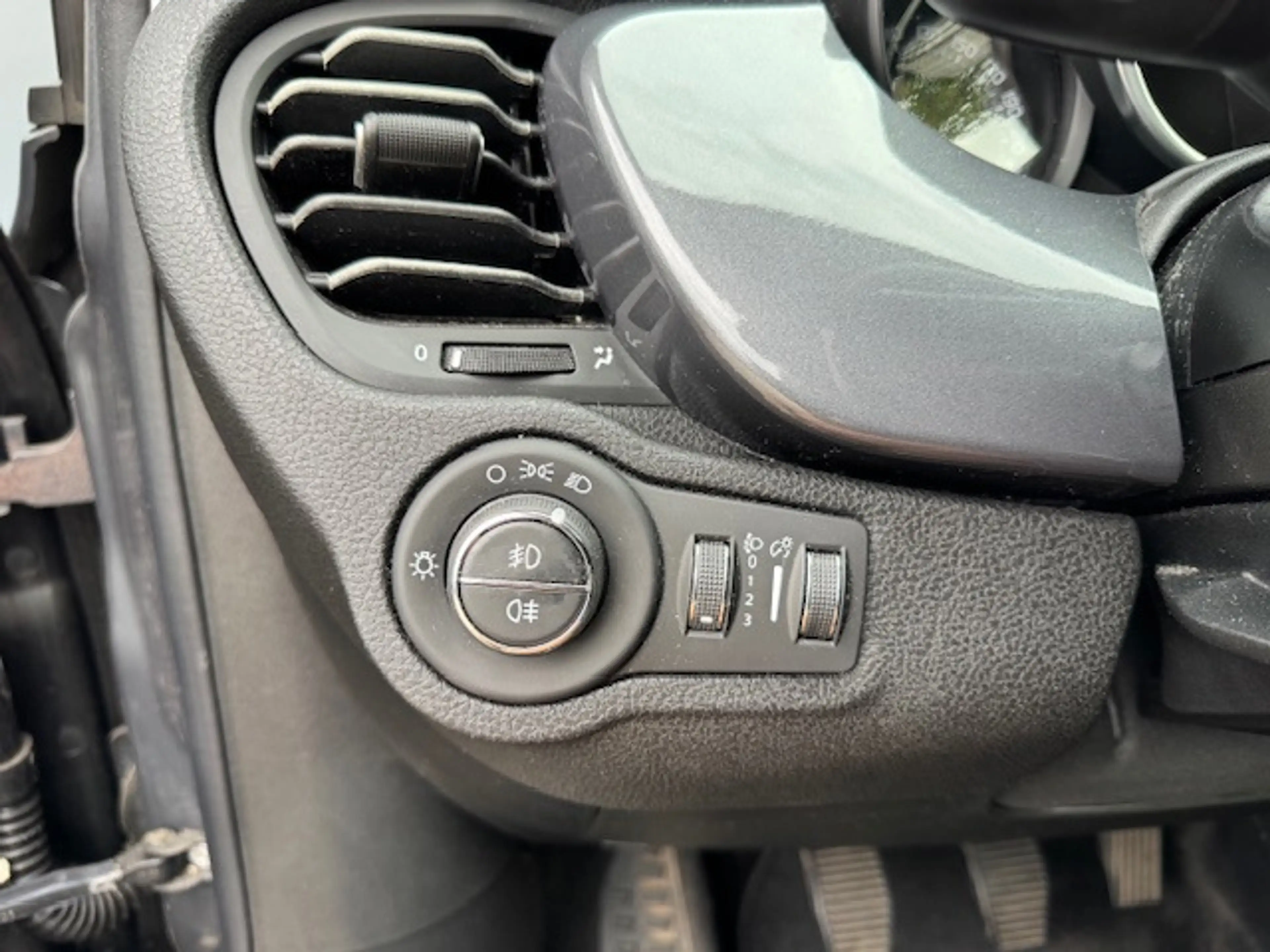 Fiat 500X 1.6 Holiday Ed. *carplay *navi *climate *cruise — photo 31