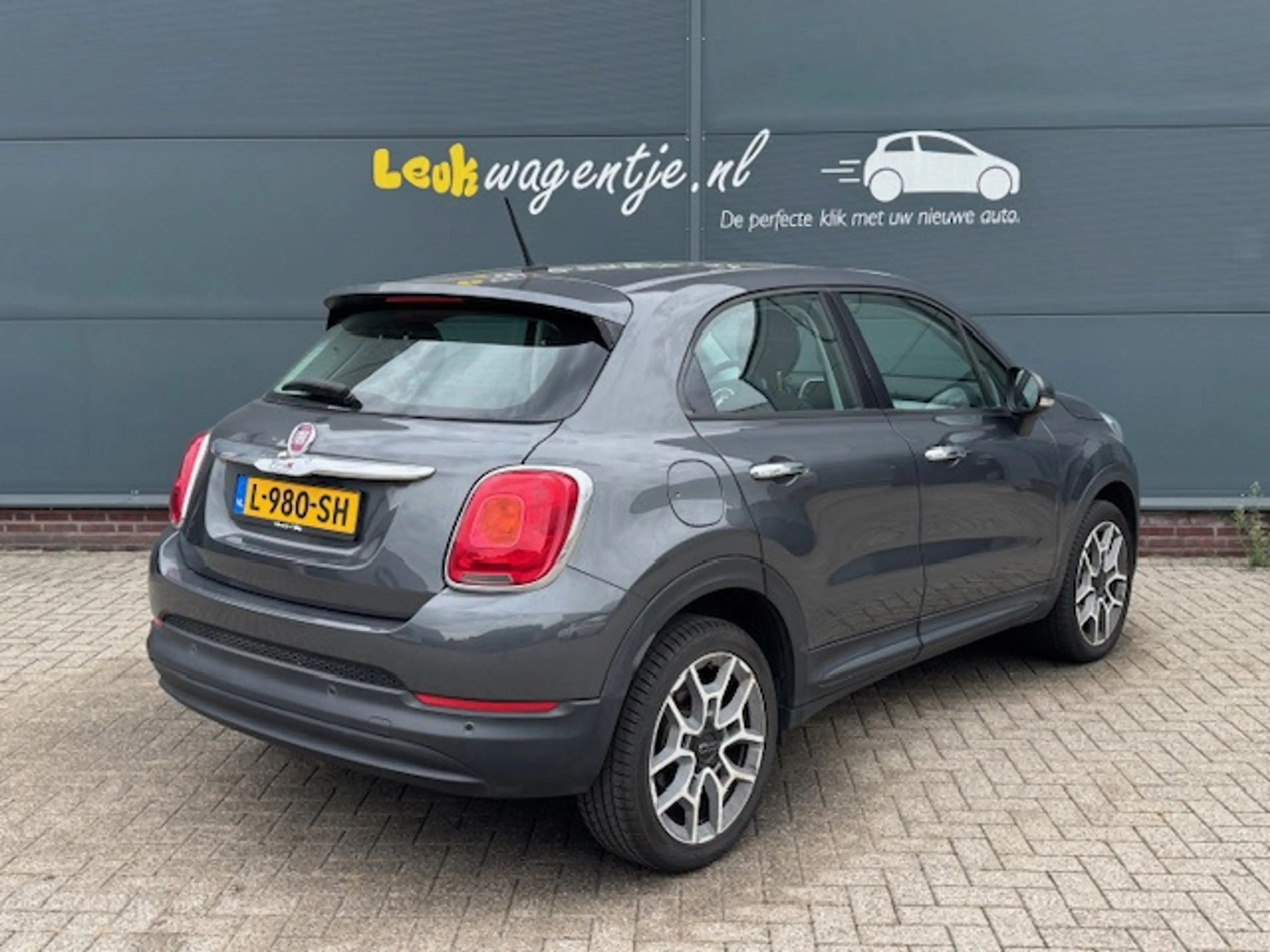Fiat 500X 1.6 Holiday Ed. *carplay *navi *climate *cruise — photo 2