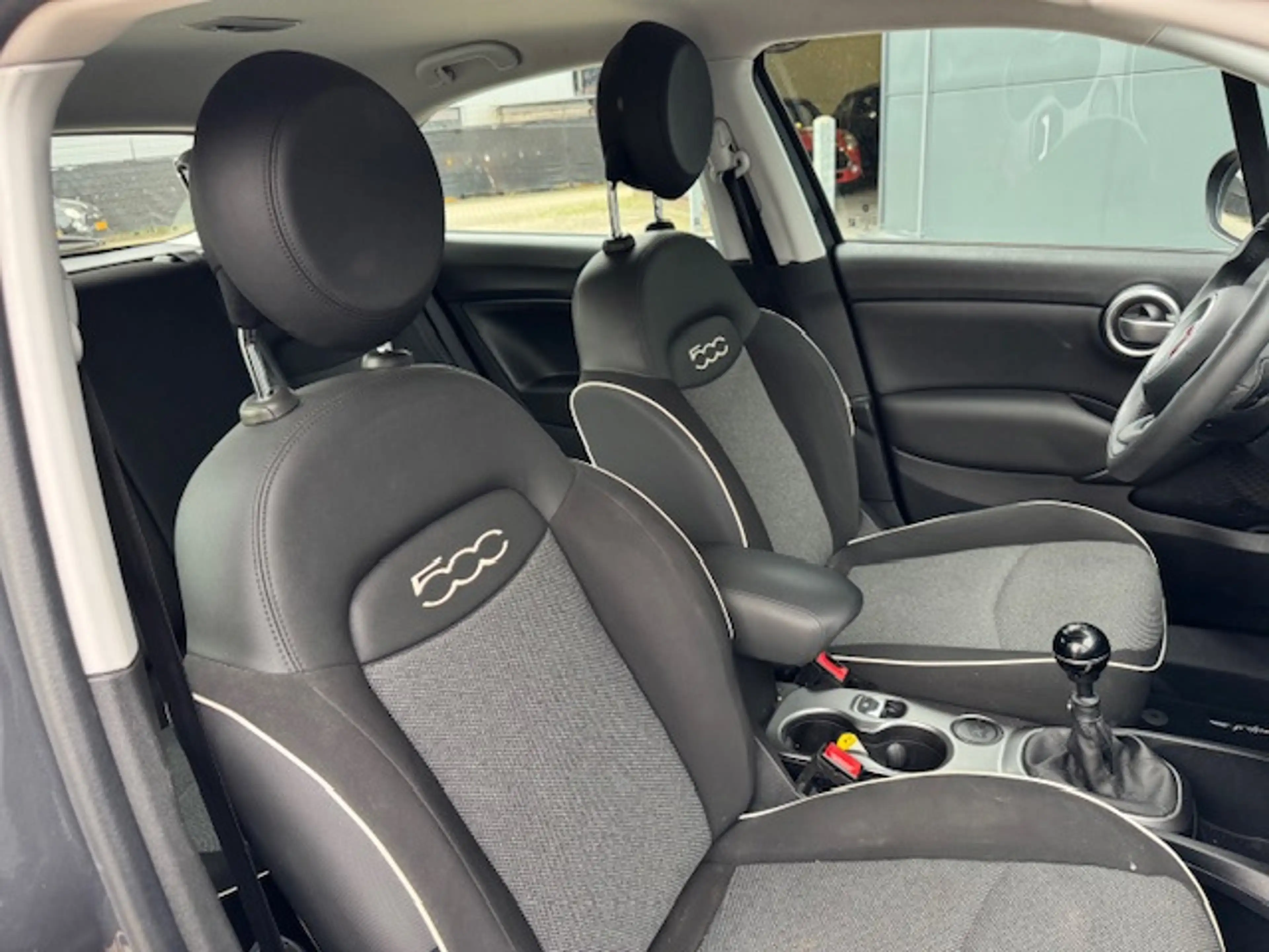 Fiat 500X 1.6 Holiday Ed. *carplay *navi *climate *cruise — photo 16