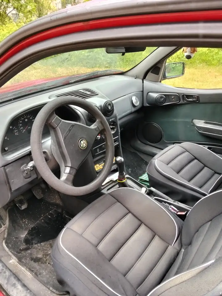 Alfa Romeo 145 2.0 tdL c/airbag,abs, foto 4