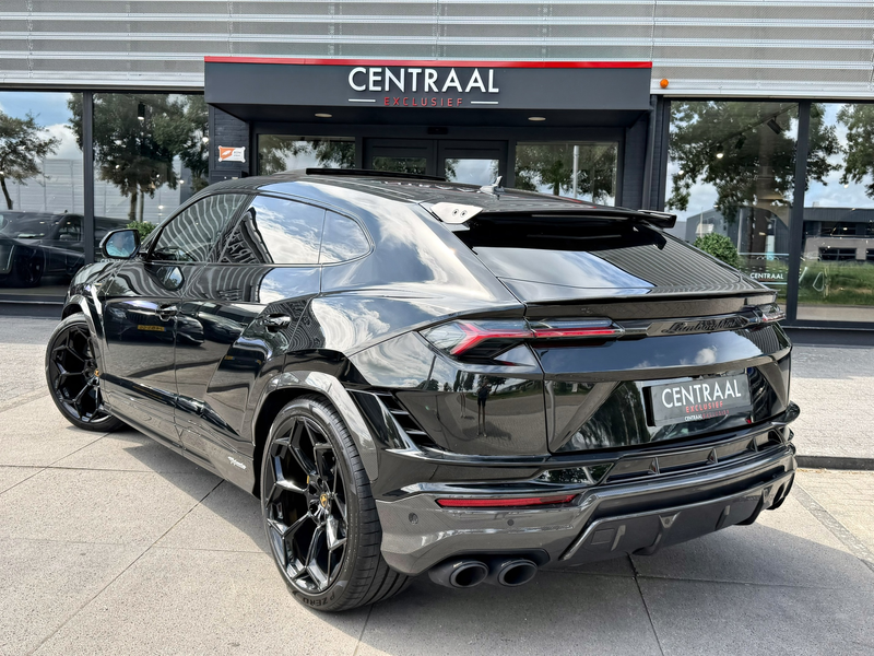 Lamborghini Urus 4.0 V8 Performante Pano|B&O-adv.|Akrapovic|Carbon| — photo 4
