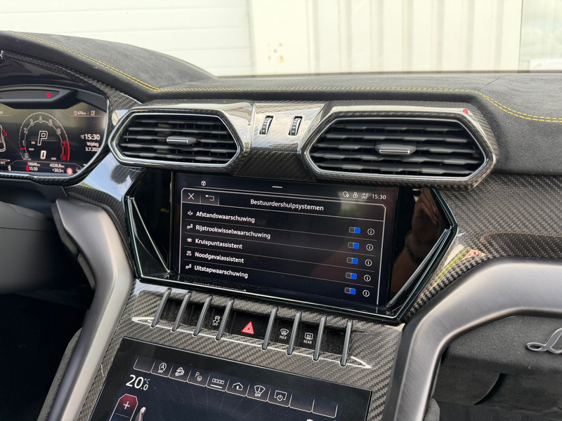 Lamborghini Urus 4.0 V8 Performante Pano|B&O-adv.|Akrapovic|Carbon| — photo 10