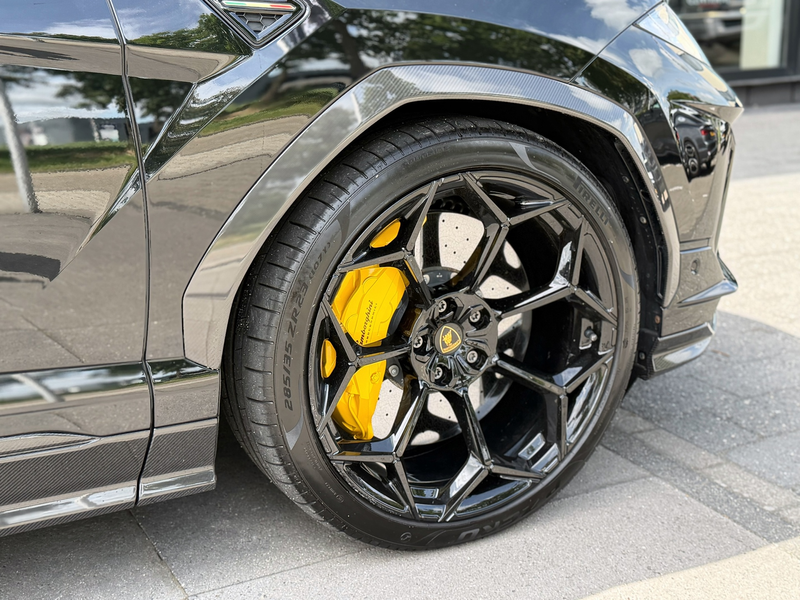 Lamborghini Urus 4.0 V8 Performante Pano|B&O-adv.|Akrapovic|Carbon| — photo 32