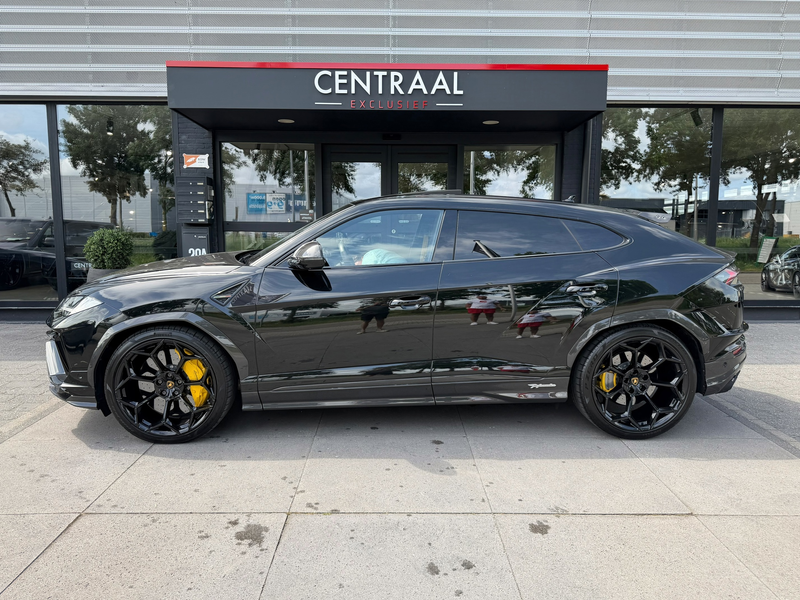 Lamborghini Urus 4.0 V8 Performante Pano|B&O-adv.|Akrapovic|Carbon| — photo 14