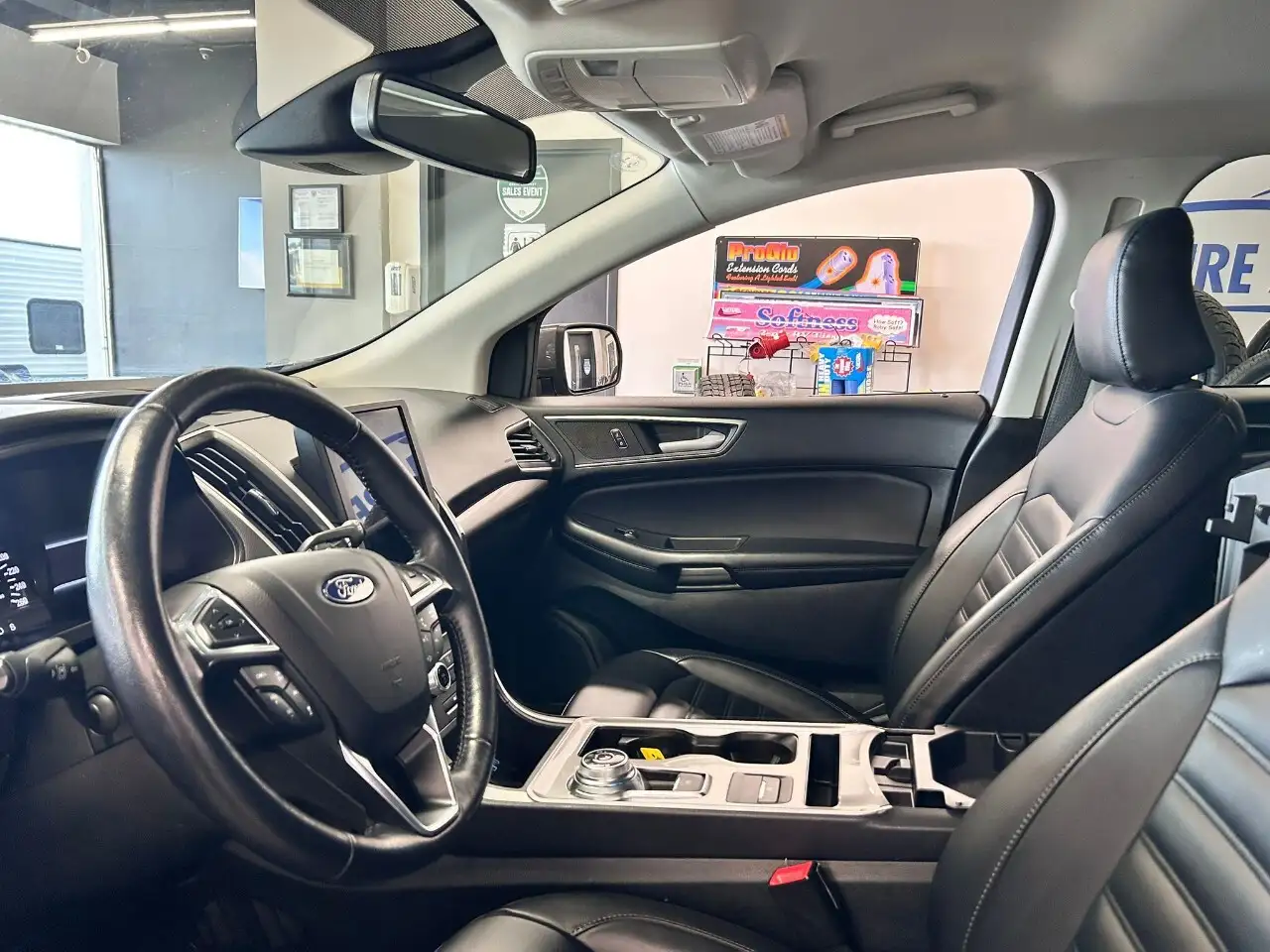 Ford Edge снимка Ford Edge
